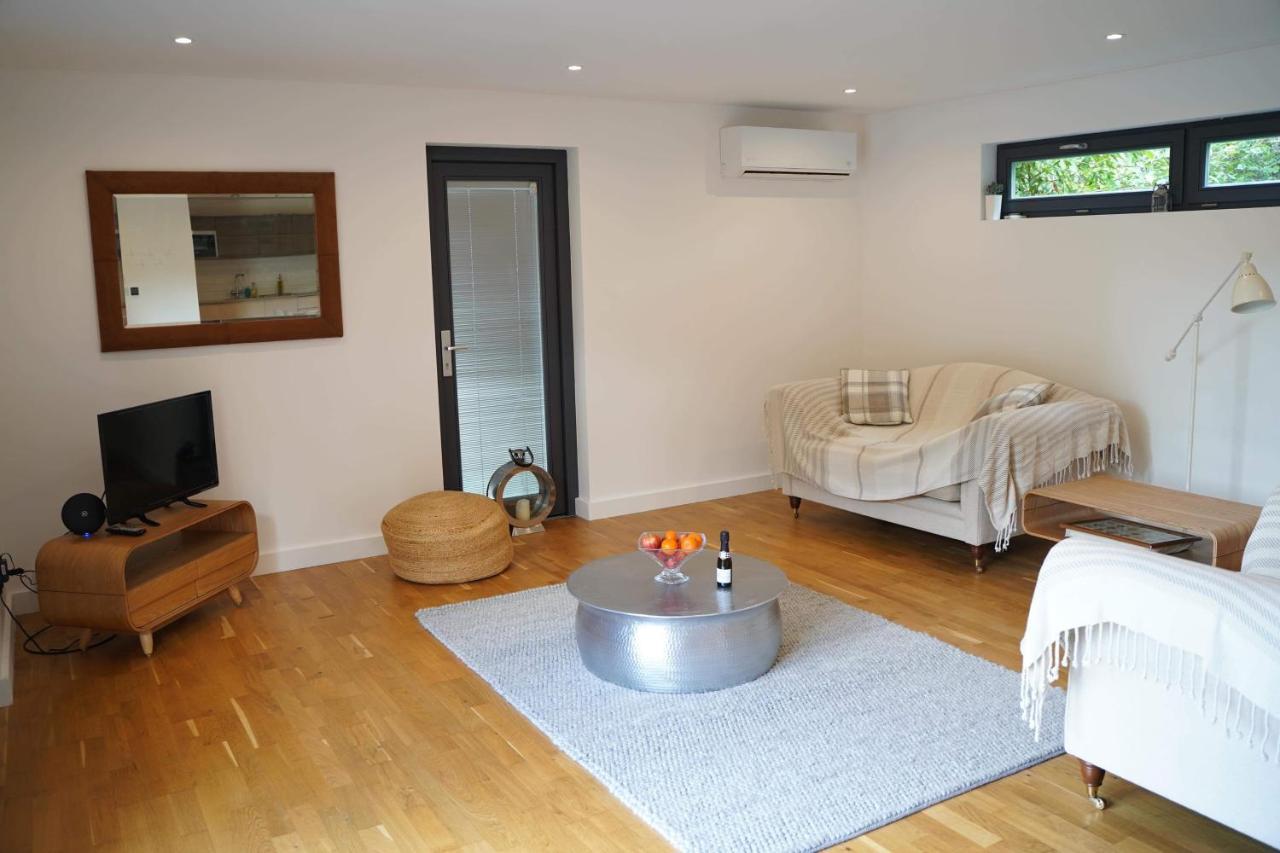 カンタベリーCountryside Annex- Sleeps 2 Free Parking & Gardenアパートメント エクステリア 写真